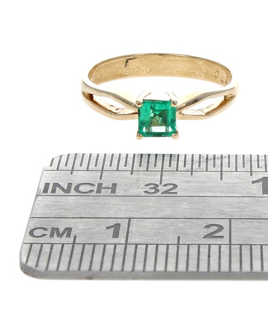 Emerald Solitaire Ring in Yellow Gold